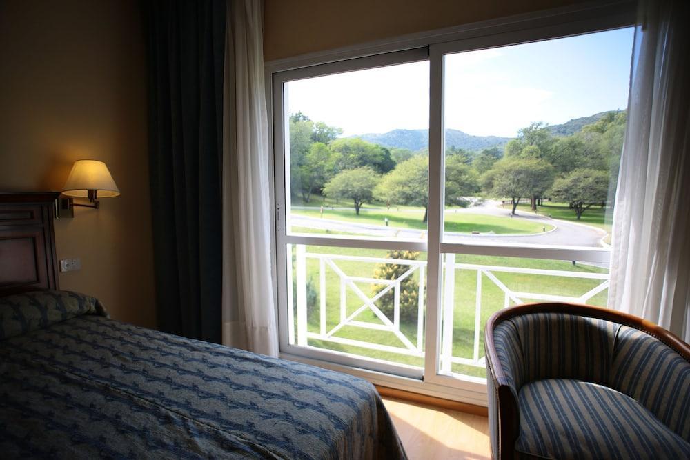 Howard Johnson Hotel & Spa Villa General Belgrano Eksteriør bilde