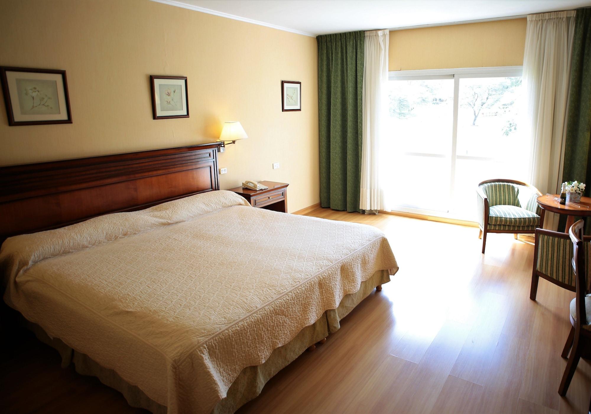 Howard Johnson Hotel & Spa Villa General Belgrano Eksteriør bilde