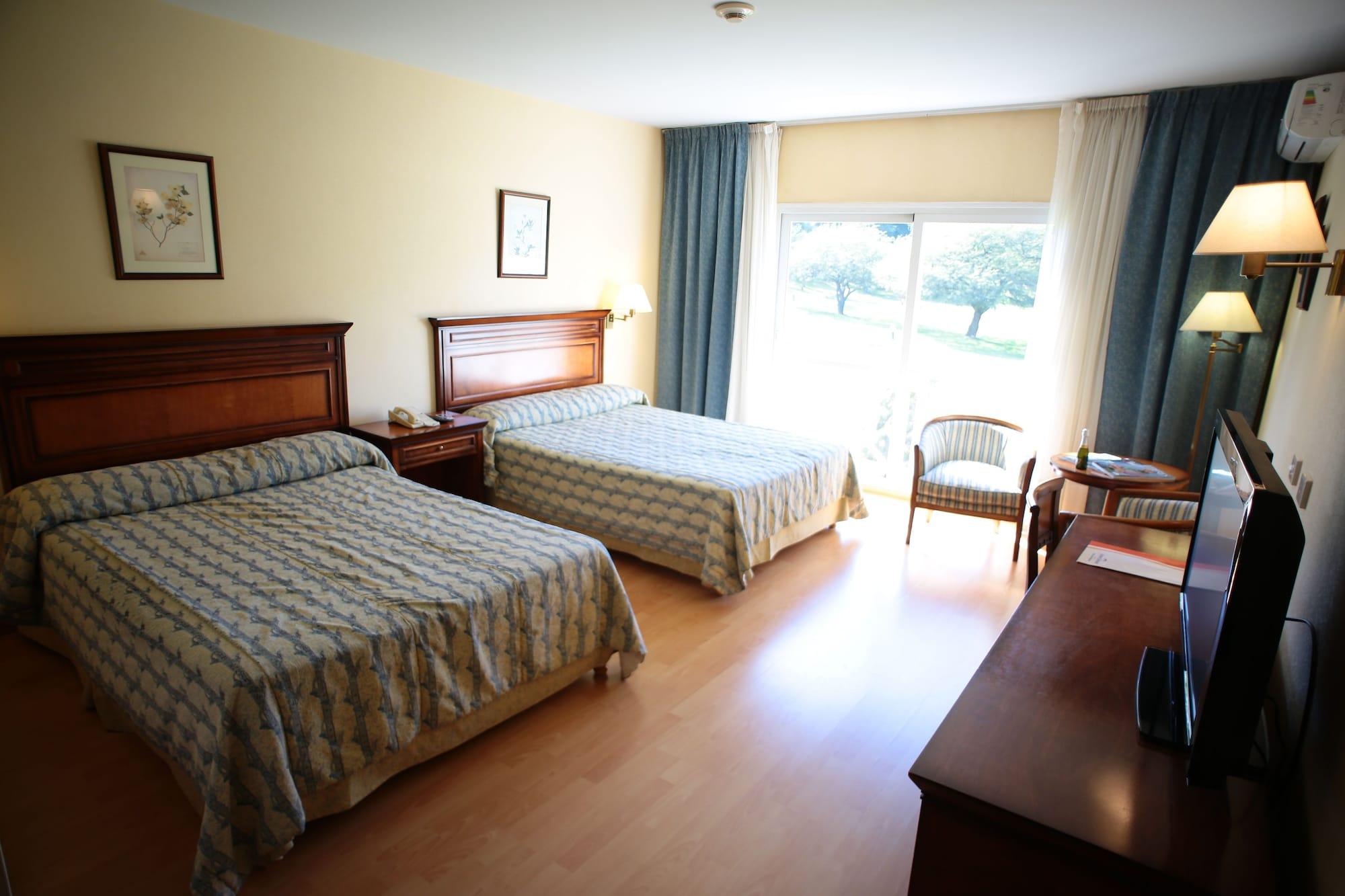 Howard Johnson Hotel & Spa Villa General Belgrano Eksteriør bilde
