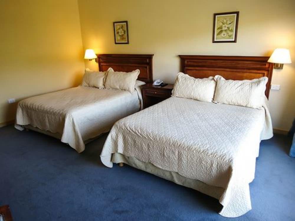 Howard Johnson Hotel & Spa Villa General Belgrano Eksteriør bilde